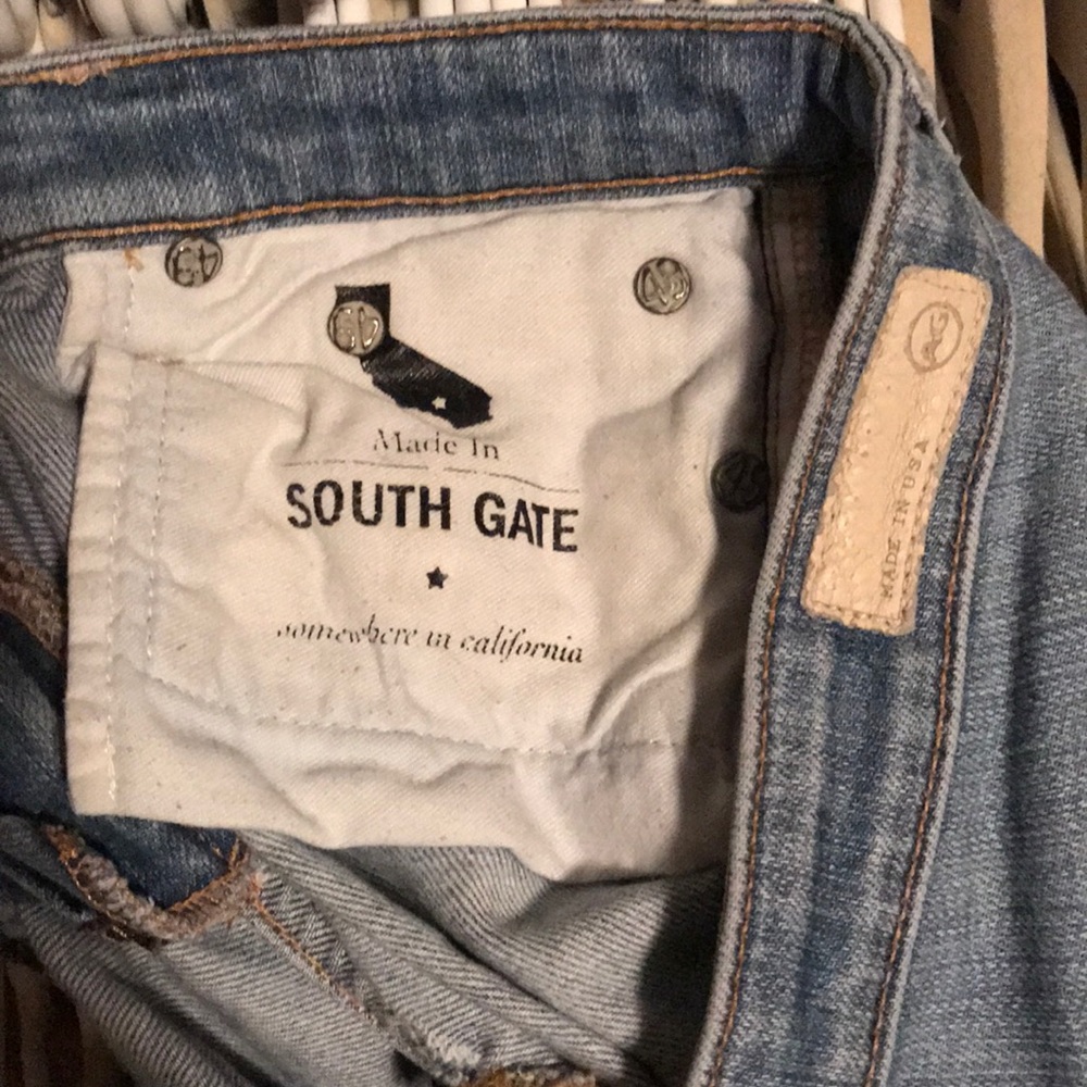 Designer jeans! - Picture 6 of 6